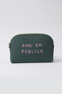 NECESSAIRE - AME EM PUBLICO